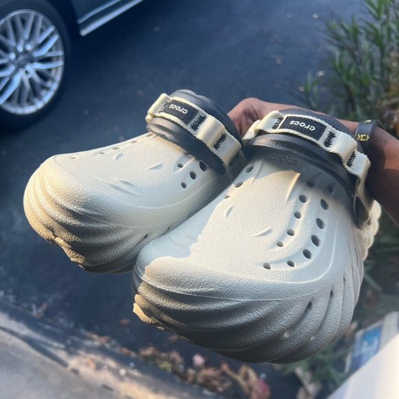 Crocs Classic Clog - Beige - Picture 1 of 7